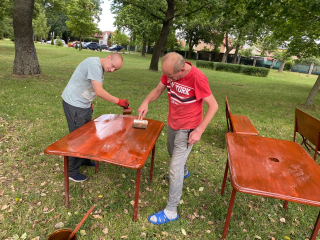 Malowanie stołów