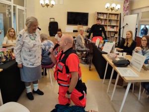 Pokaz pierwszej pomocy