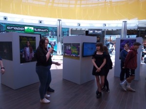 Rozmowa z twórcami muralu