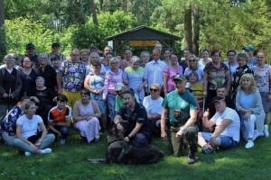 Zdjęcie grupowe uczestników imprezy